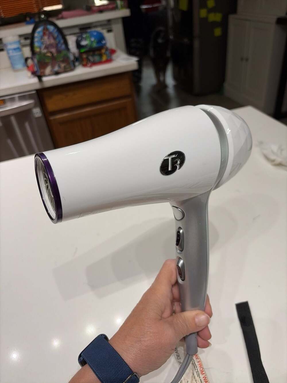 T3 Featherweight 2 Professional Hair Dryer Model 73820 White/Silver